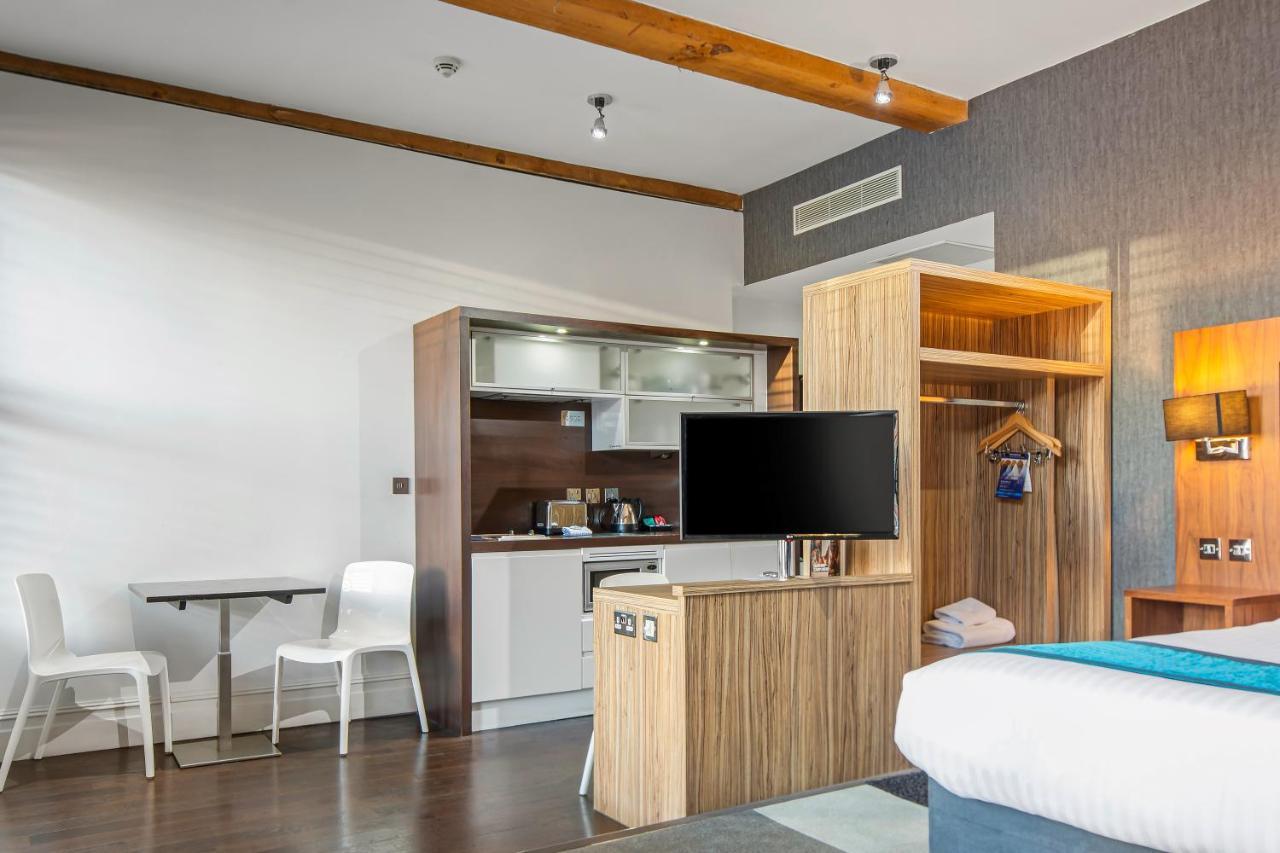 Roomzzz Manchester City Экстерьер фото